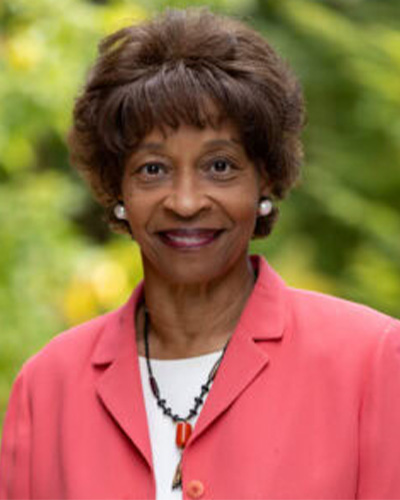 DrGerundaBHughes dr. PEGGY CARR
